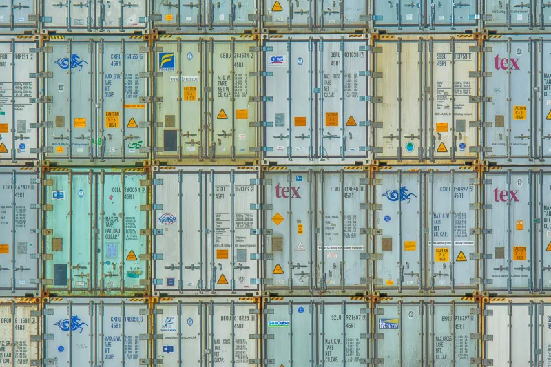 Counting Every Cubic Metre: A Rigorous Framework for Choosing Between FCL and LCL in Canadian Ocean Imports