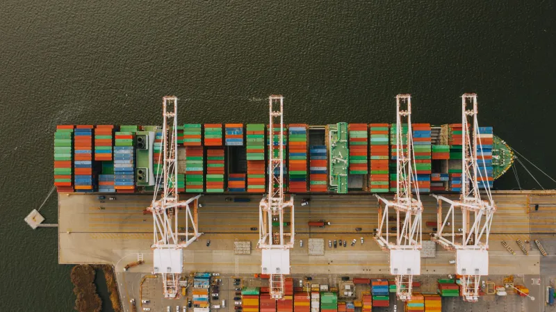 Filling the Ship on Your Terms: How Canadian Importers Can Use Vessel Utilization Knowledge to Unlock Better Freight Rates